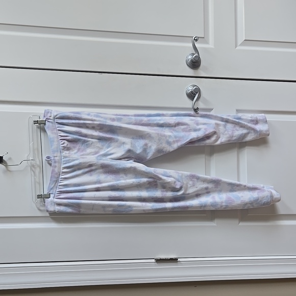 Two-piece Pajama Set Lands End Top/GreenTea Bottoms - Picture 6 of 7